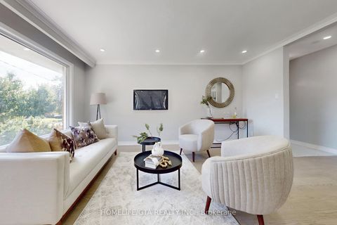 Photo 4 at 16 Woolwick Drive, Woburn, Toronto