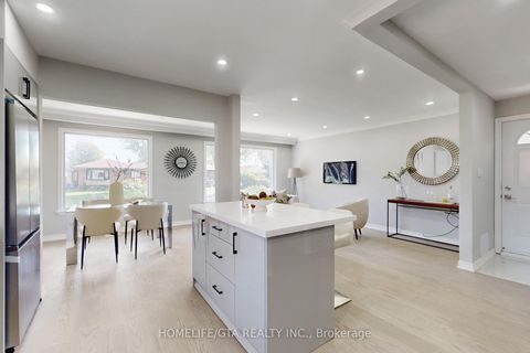 Photo 13 at 16 Woolwick Drive, Woburn, Toronto