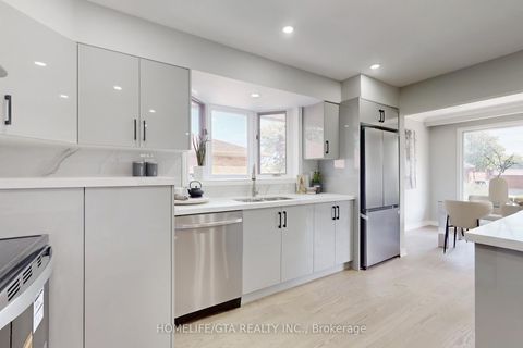 Photo 14 at 16 Woolwick Drive, Woburn, Toronto