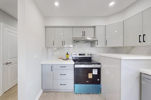 Photo 15 at 16 Woolwick Drive, Woburn, Toronto