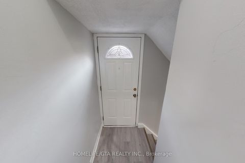 Photo 27 at 16 Woolwick Drive, Woburn, Toronto