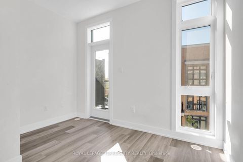 Photo 17 at 17 - 8 Sayers Lane, Oak Ridges, Richmond Hill