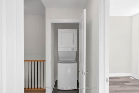 Photo 23 at 17 - 8 Sayers Lane, Oak Ridges, Richmond Hill