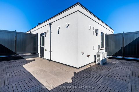 Photo 28 at 17 - 8 Sayers Lane, Oak Ridges, Richmond Hill