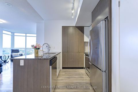 Photo 11 at 1410 - 9 Valhalla Inn Road, City Centre West, Toronto