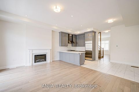 Photo 16 at 7 Bright Terrace Way E, Angus Glen, Markham