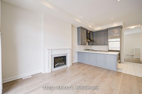 Photo 19 at 7 Bright Terrace Way E, Angus Glen, Markham