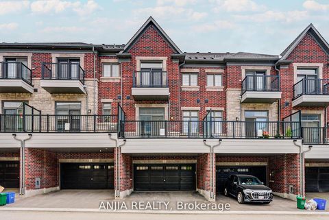 Photo 34 at 7 Bright Terrace Way E, Angus Glen, Markham