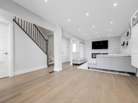 Photo 2 at 106 Bay Hill Drive, Glen Shields, Vaughan Photo 2 at 106 Bay Hill Drive, Glen Shields, Vaughan