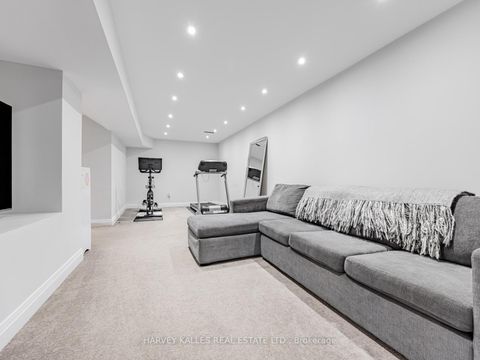 Photo 21 at 106 Bay Hill Drive, Glen Shields, Vaughan Photo 21 at 106 Bay Hill Drive, Glen Shields, Vaughan