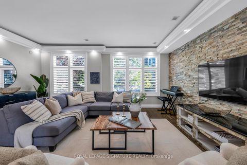 Photo 8 at 7 Chimes Lane, Queensway, Toronto