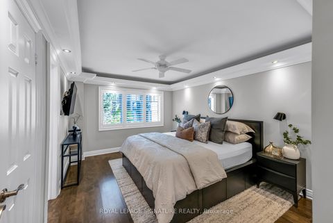 Photo 17 at 7 Chimes Lane, Queensway, Toronto