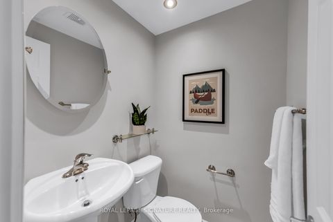 Photo 33 at 7 Chimes Lane, Queensway, Toronto