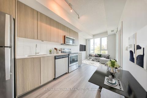 Photo 5 at 302 - 3237 Bayview Avenue W, Steeles, Toronto