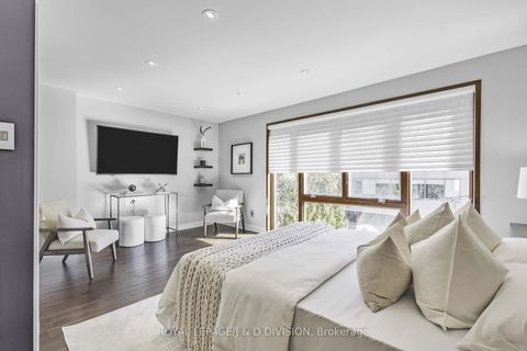Photo 14 at 55 Chicora Avenue, Annex, Toronto