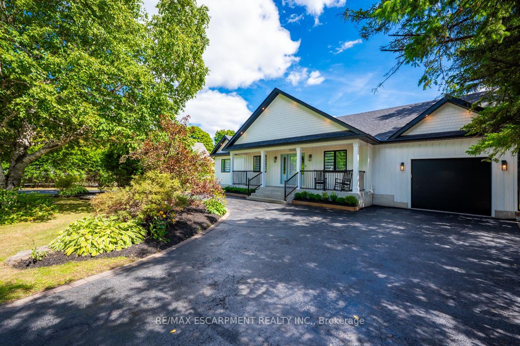 2560 2 Side Road, Rural Burlington, Burlington 