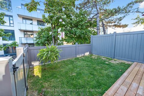 Photo 38 at 1 - 4357 Bloor Street W, Markland Wood, Toronto