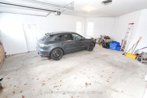 Photo 45 at 123 Carisbrooke Circle, Bayview Southeast, Aurora