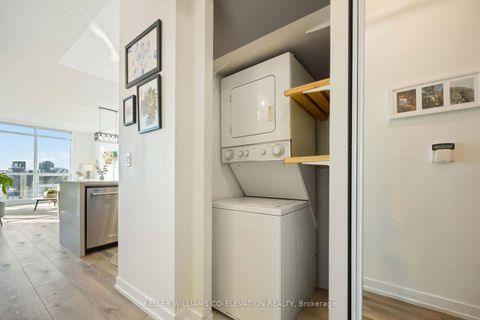 Photo 20 at 2511 - 219 Fort York Boulevard, Niagara, Toronto