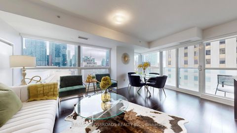 Photo 11 at 1602 - 386 Yonge Street, Bay Street Corridor, Toronto