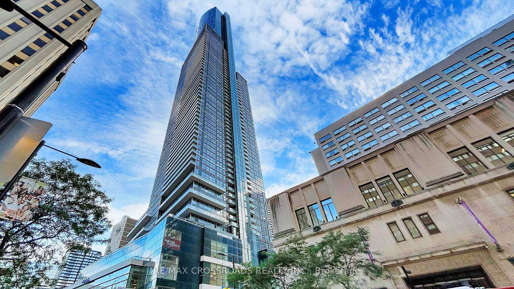 1602 - 386 Yonge Street, Bay Street Corridor, Toronto by Loree Meneguzzi Real Estate 1602 - 386 Yonge Street, Bay Street Corridor, Toronto