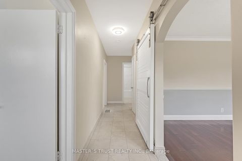 Photo 2 at 4061 Dufferin Street, Bathurst Manor, Toronto