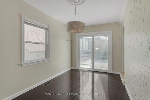 Photo 18 at 4061 Dufferin Street, Bathurst Manor, Toronto Photo 18 at 4061 Dufferin Street, Bathurst Manor, Toronto