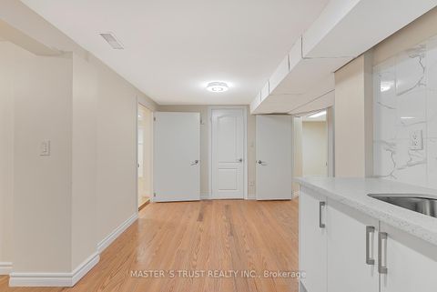 Photo 31 at 4061 Dufferin Street, Bathurst Manor, Toronto