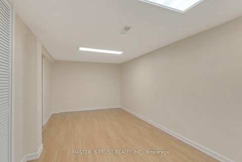 Photo 37 at 4061 Dufferin Street, Bathurst Manor, Toronto