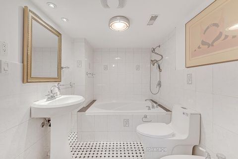 Photo 38 at 4061 Dufferin Street, Bathurst Manor, Toronto