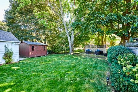 Photo 6 at 35 Glen Muir Drive, Cliffcrest, Toronto