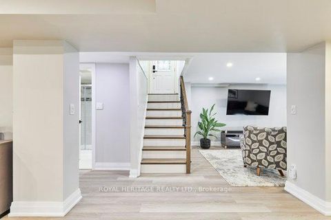 Photo 24 at 35 Glen Muir Drive, Cliffcrest, Toronto