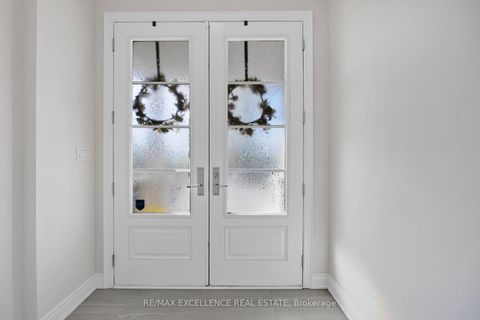 Photo 2 at 1183 Queens Plate Road W, GA Glen Abbey, Oakville