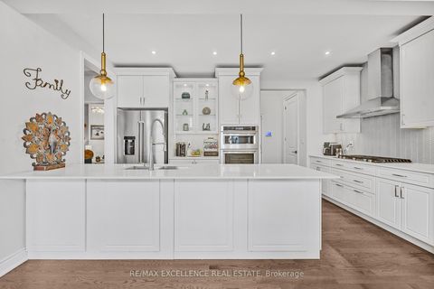 Photo 16 at 1183 Queens Plate Road W, GA Glen Abbey, Oakville