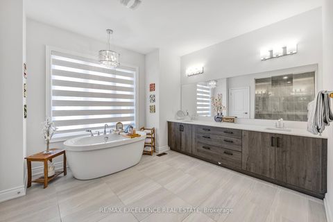 Photo 27 at 1183 Queens Plate Road W, GA Glen Abbey, Oakville