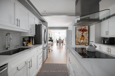 Photo 16 at 1201 - 110 Bloor Street W, Annex, Toronto