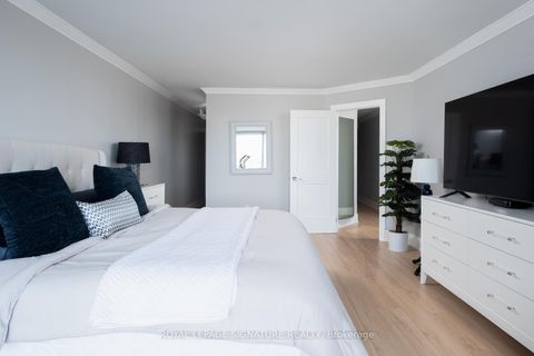 Photo 21 at 1201 - 110 Bloor Street W, Annex, Toronto