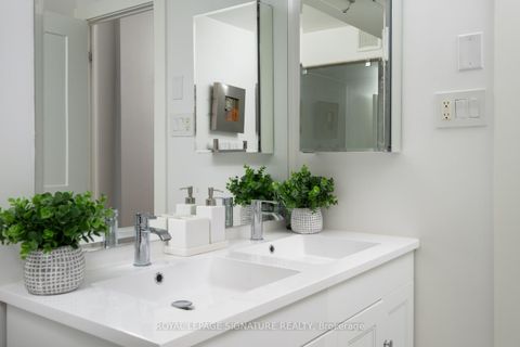 Photo 25 at 1201 - 110 Bloor Street W, Annex, Toronto