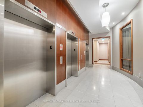 Photo 5 at 1016 - 31 Bales Avenue, Willowdale East, Toronto