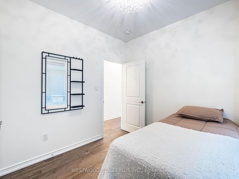 Photo 32 at 9 Caliber Court, Nobleton, King