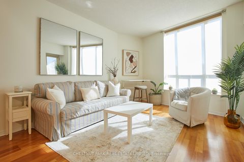 Photo 6 at 413 - 451 Rosewell Avenue, Lawrence Park South, Toronto