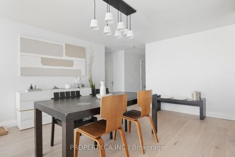 Photo 7 at 1501 - 45 Carlton Street, Yonge Corridor, Toronto Photo 7 at 1501 - 45 Carlton Street, Yonge Corridor, Toronto