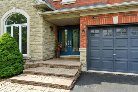 Photo 1 at 2465 Whistling Springs Crescent, WM Westmount, Oakville