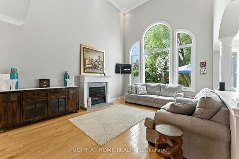 Photo 7 at 2465 Whistling Springs Crescent, WM Westmount, Oakville