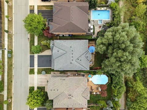 Photo 32 at 2465 Whistling Springs Crescent, WM Westmount, Oakville