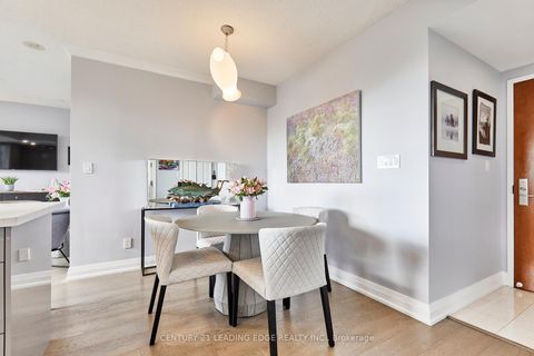 Photo 3 at 703 - 1430 Yonge Street, St. Clair, Toronto