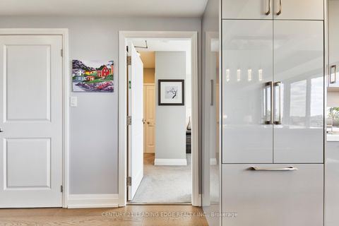 Photo 14 at 703 - 1430 Yonge Street, St. Clair, Toronto