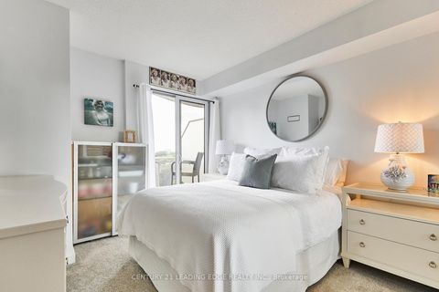 Photo 21 at 703 - 1430 Yonge Street, St. Clair, Toronto