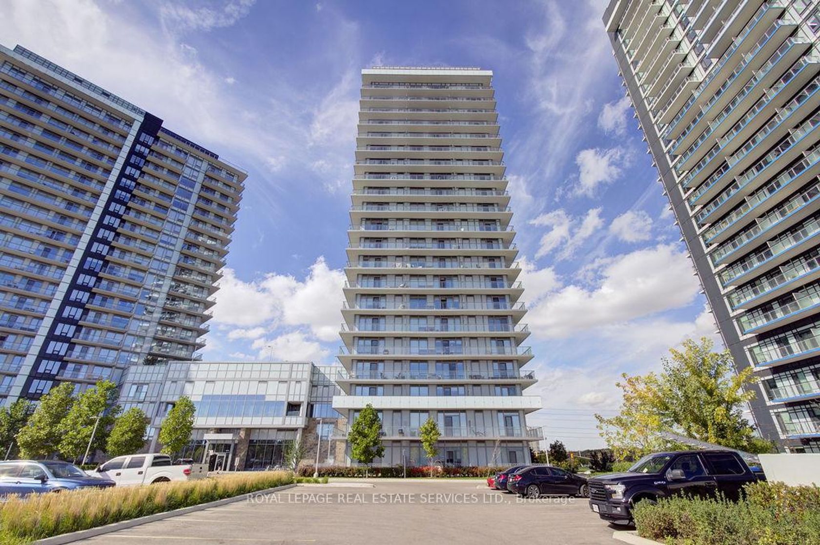 1408 - 4675 Metcalfe Avenue, Central Erin Mills, Mississauga by Loree Meneguzzi Real Estate 1408 - 4675 Metcalfe Avenue, Central Erin Mills, Mississauga