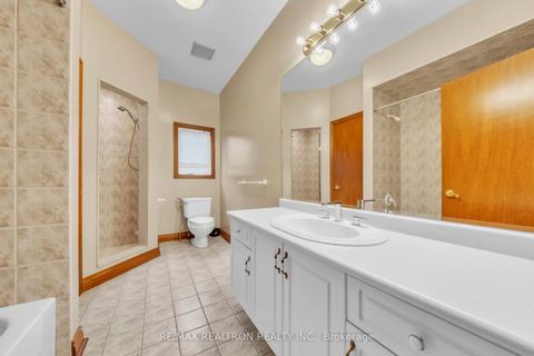 Photo 21 at 36A Puccini Drive, Oak Ridges, Richmond Hill